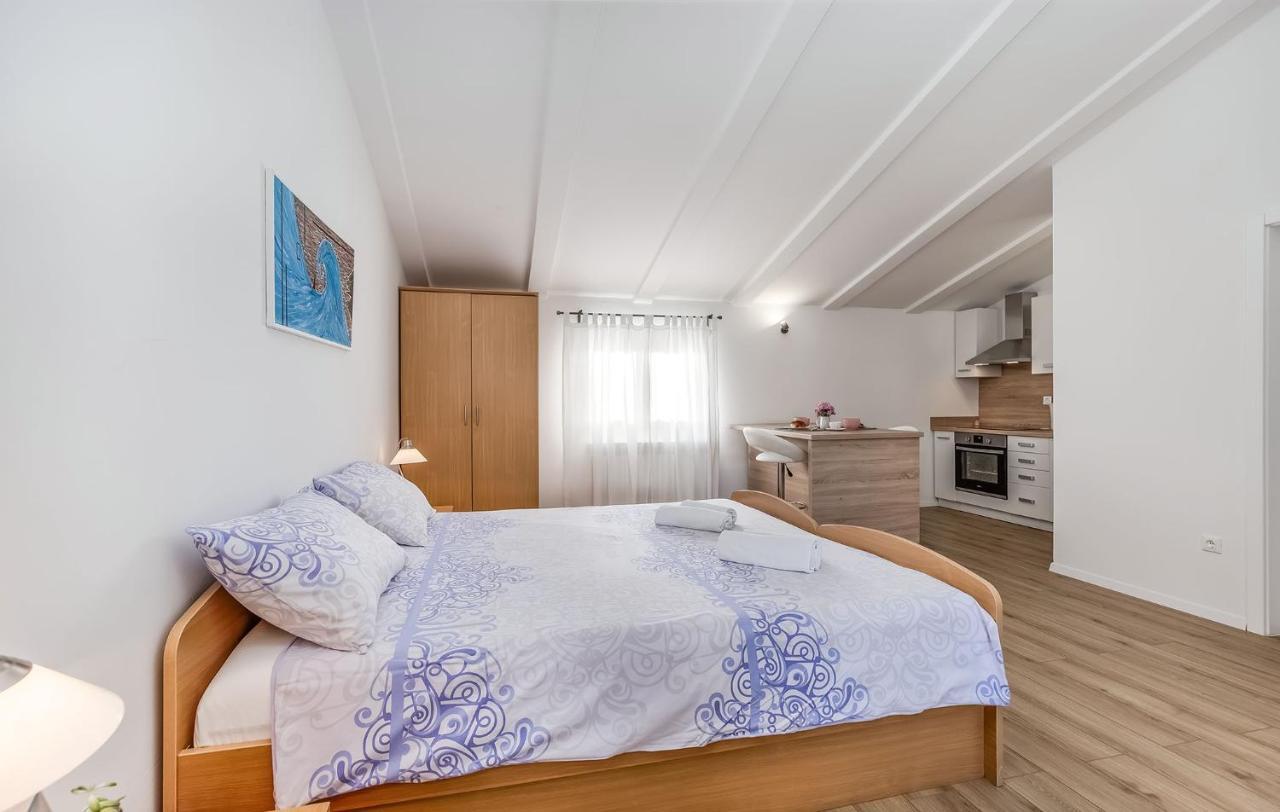 Marija Apartment Porec Luaran gambar
